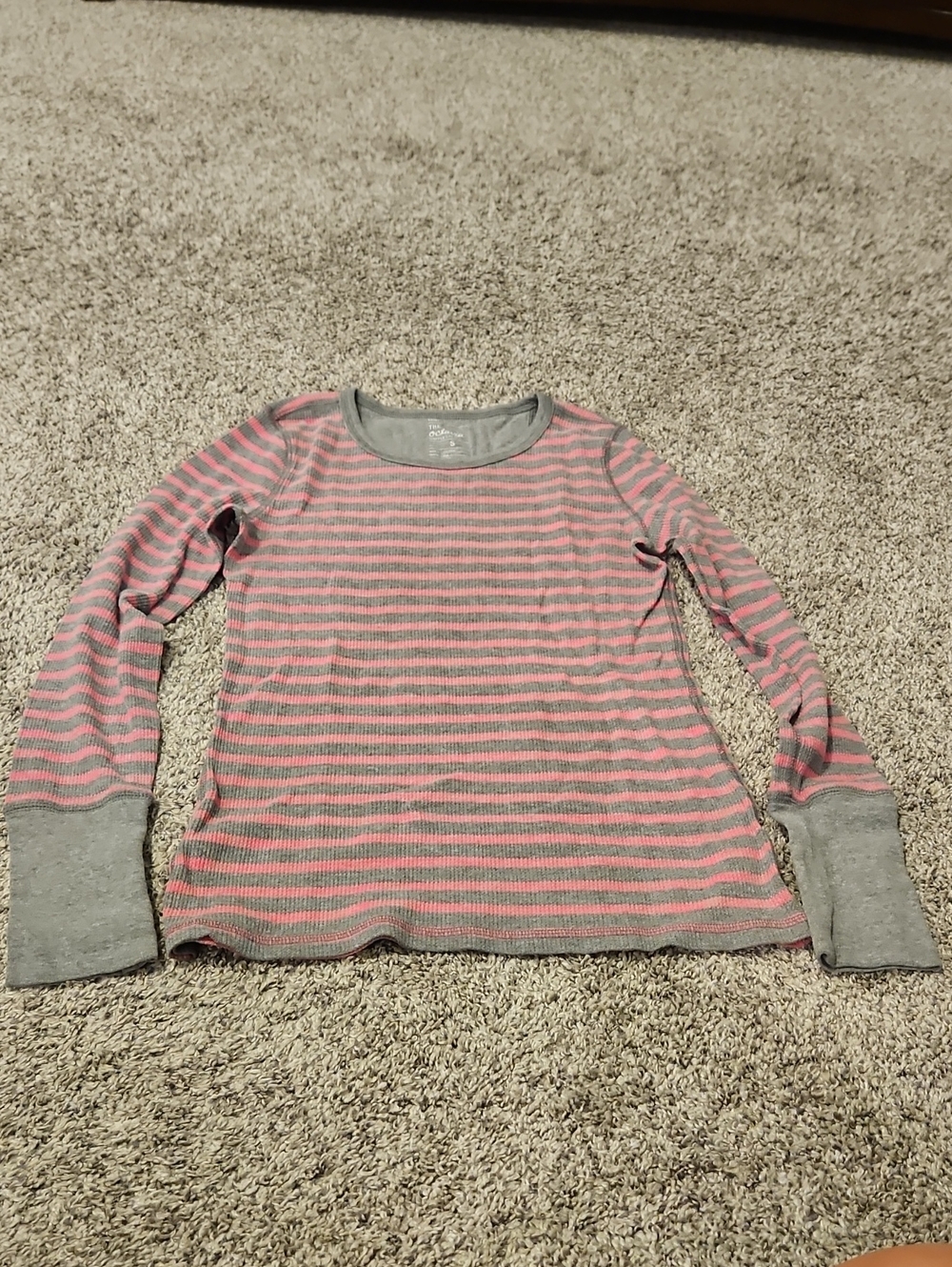Gap Long Sleeve Pink and Gray Striped Thermal Top. Size Small